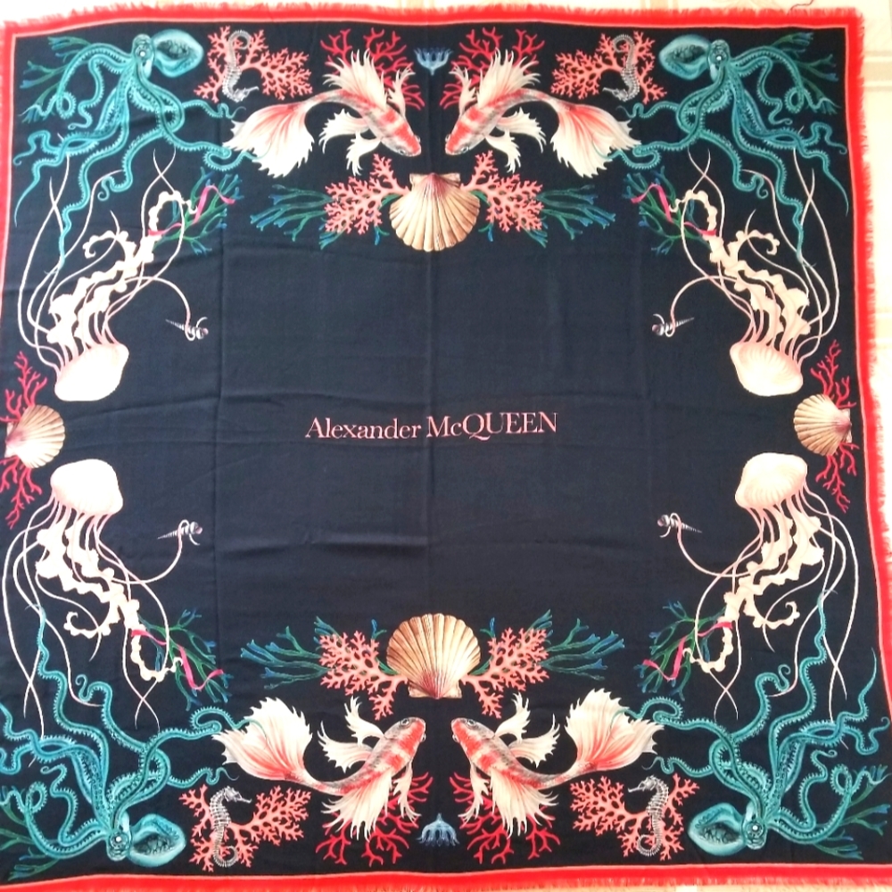 Alexander McQueen Underwater Logo Large Wool Scarf Multicolor - Picture 2 of 5